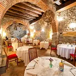 Relais & Castello Di Casiglio 4*