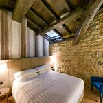Relais & Castello Di Casiglio Erba