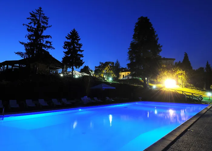 Relais & Castello Di Casiglio Отель Эрба