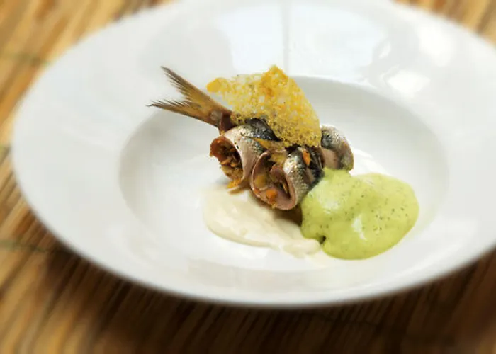 Отель Relais & Castello Di Casiglio