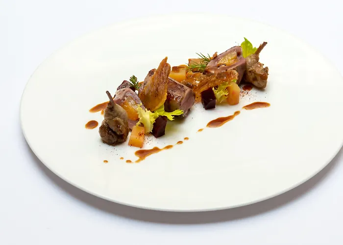 Relais & Castello Di Casiglio Отель