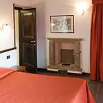 Hotel Relais & Castello Di Casiglio 4*