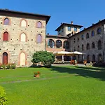 Relais & Castello Di Casiglio Отель