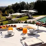 Отель Relais & Castello Di Casiglio 4*