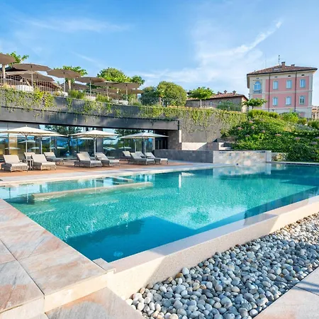 Hotel Relais & Castello Di Casiglio Erba