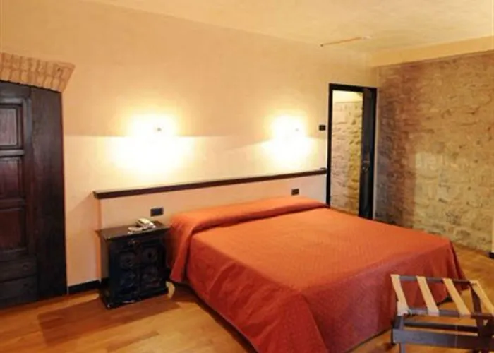 Relais & Castello Di Casiglio 4* Erba