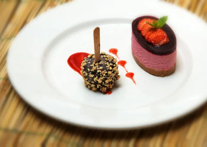 Relais & Castello Di Casiglio Hotel 4*