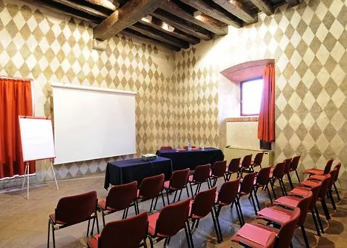 Relais & Castello Di Casiglio 4* Erba