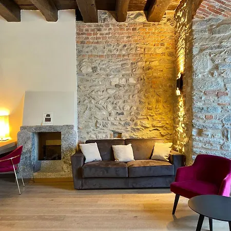 Relais & Castello Di Casiglio ホテル