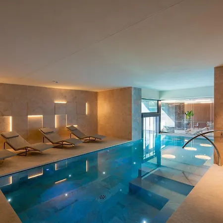 Relais & Castello Di Casiglio Έρμπα