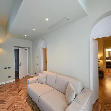 Relais & Castello Di Casiglio 4* エルバ