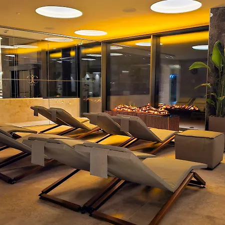 Relais & Castello Di Casiglio Ξενοδοχείο Έρμπα