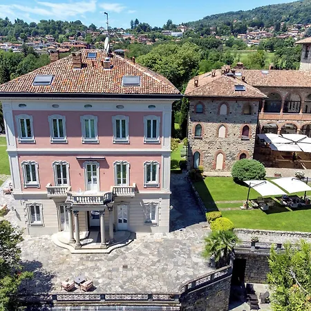 Relais & Castello Di Casiglio Ξενοδοχείο Έρμπα