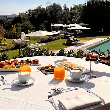 Ξενοδοχείο Relais & Castello Di Casiglio 4*