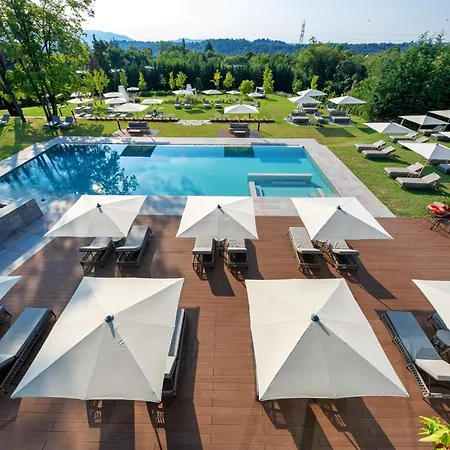 Relais & Castello Di Casiglio מלון