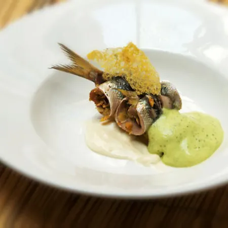 Отель Relais & Castello Di Casiglio