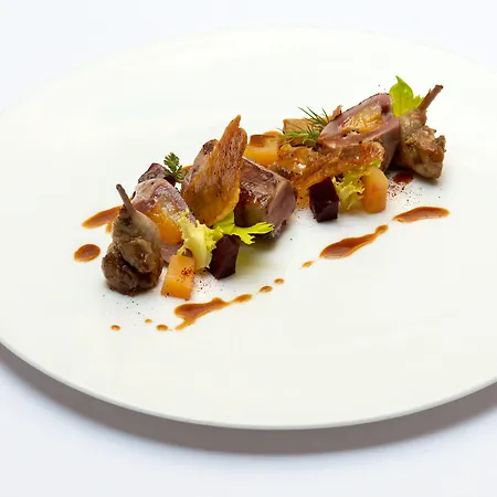 Relais & Castello Di Casiglio מלון