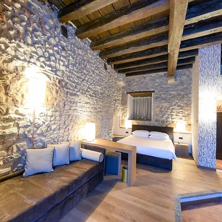 Relais & Castello Di Casiglio