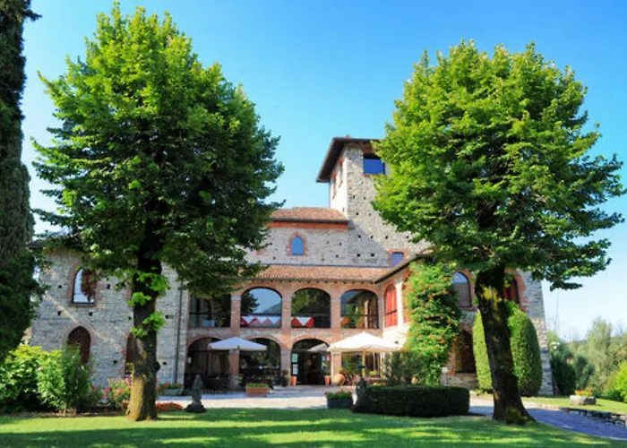 Hotell Relais & Castello Di Casiglio 4*