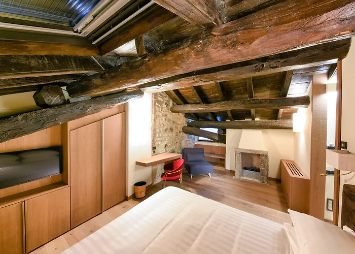 Relais & Castello Di Casiglio